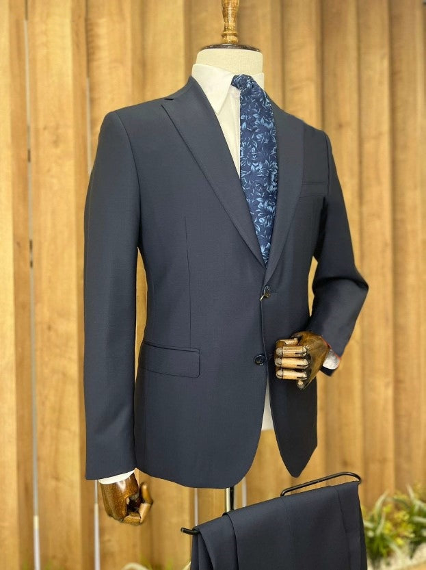 Lightweight Wool Suit - Navy
