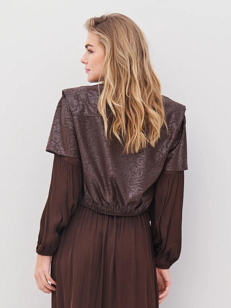 Anett Pleated Jacket - Cappucino