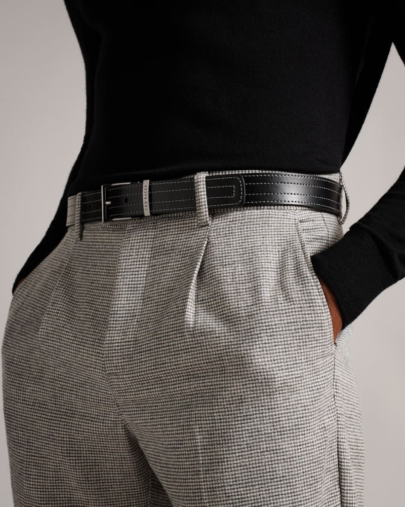 Stitch Detail Leather Belt - Black