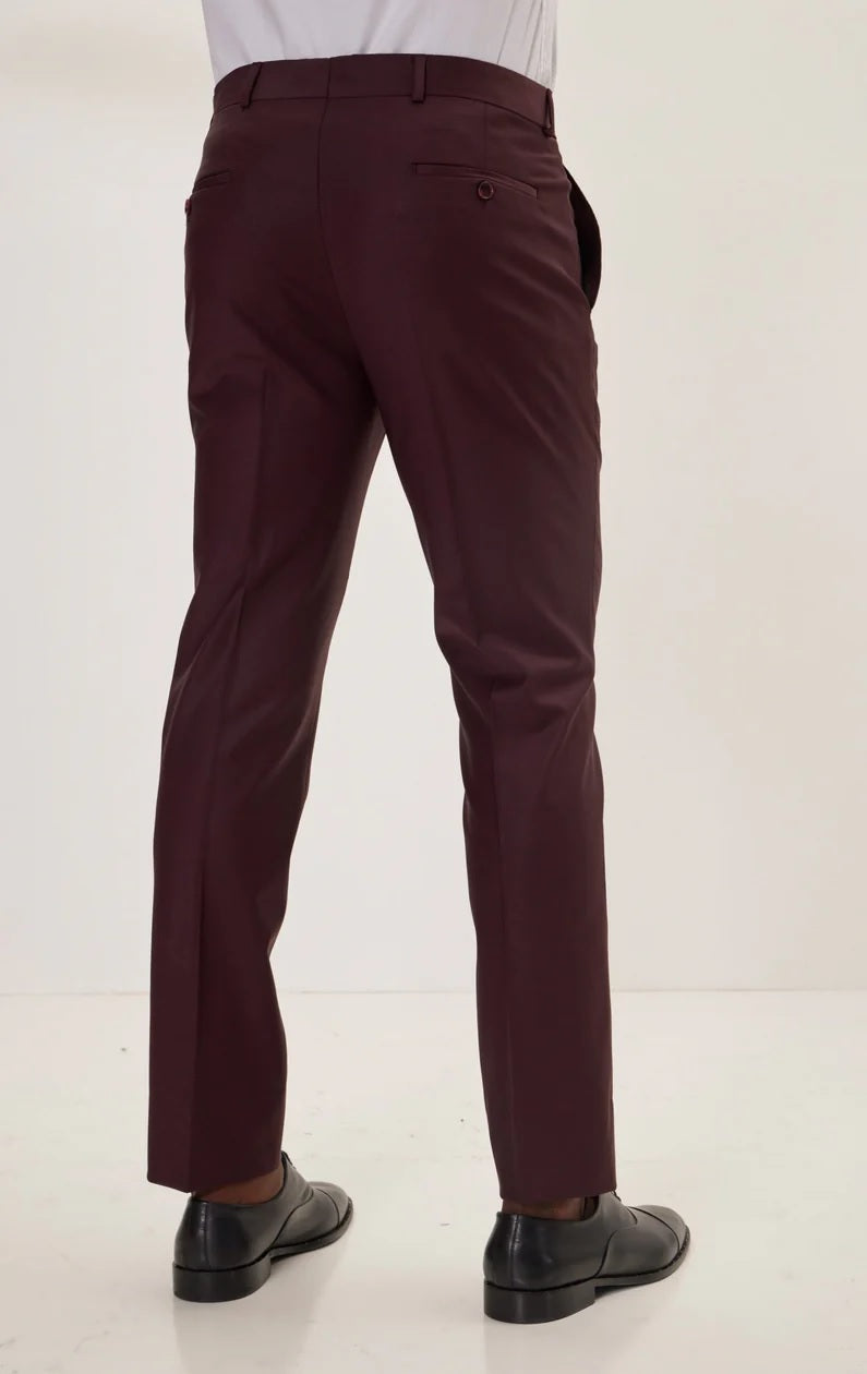 Merino Wool Peak Suit - Burgundy dolce MODA Merino Wool Peak Suit - Burgundy dolce MODA