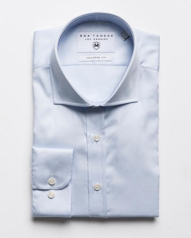 Spread Collar Fitted Dress Shirt