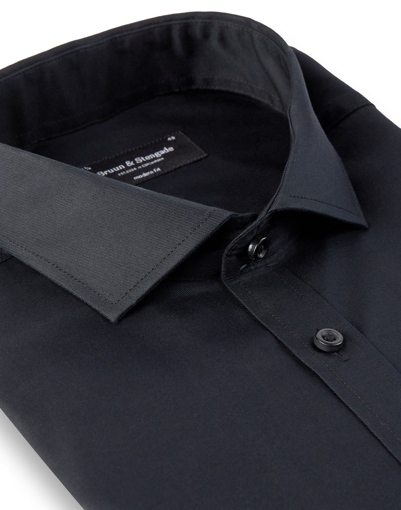 Modern Fit | Solid Long Sleeve Shirt - Black